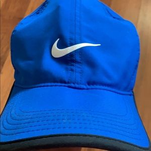 Blue Nike dri-fit baseball cap